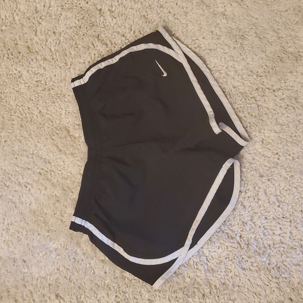 5 For $25 Nike Dri Fit Athletic Shorts Youth Size Small Black White